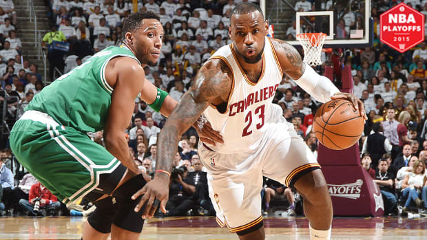lebron-james-cavaliers-game-2-victory-celtics-first-round.jpg
